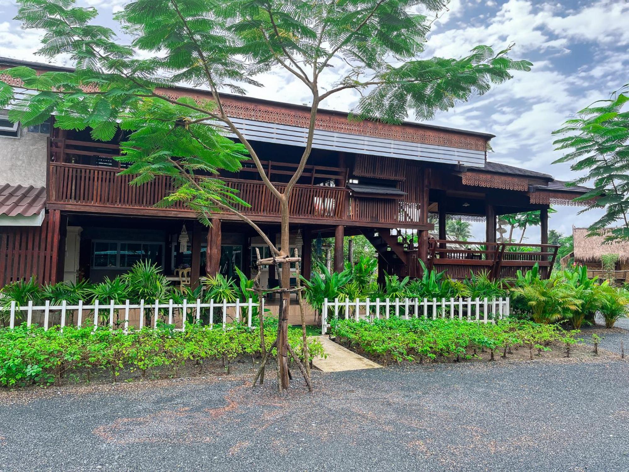 North Pine Forest Homestay บ้านไม้สนโฮมสเตย์ Ban Mae Pong Exterior photo